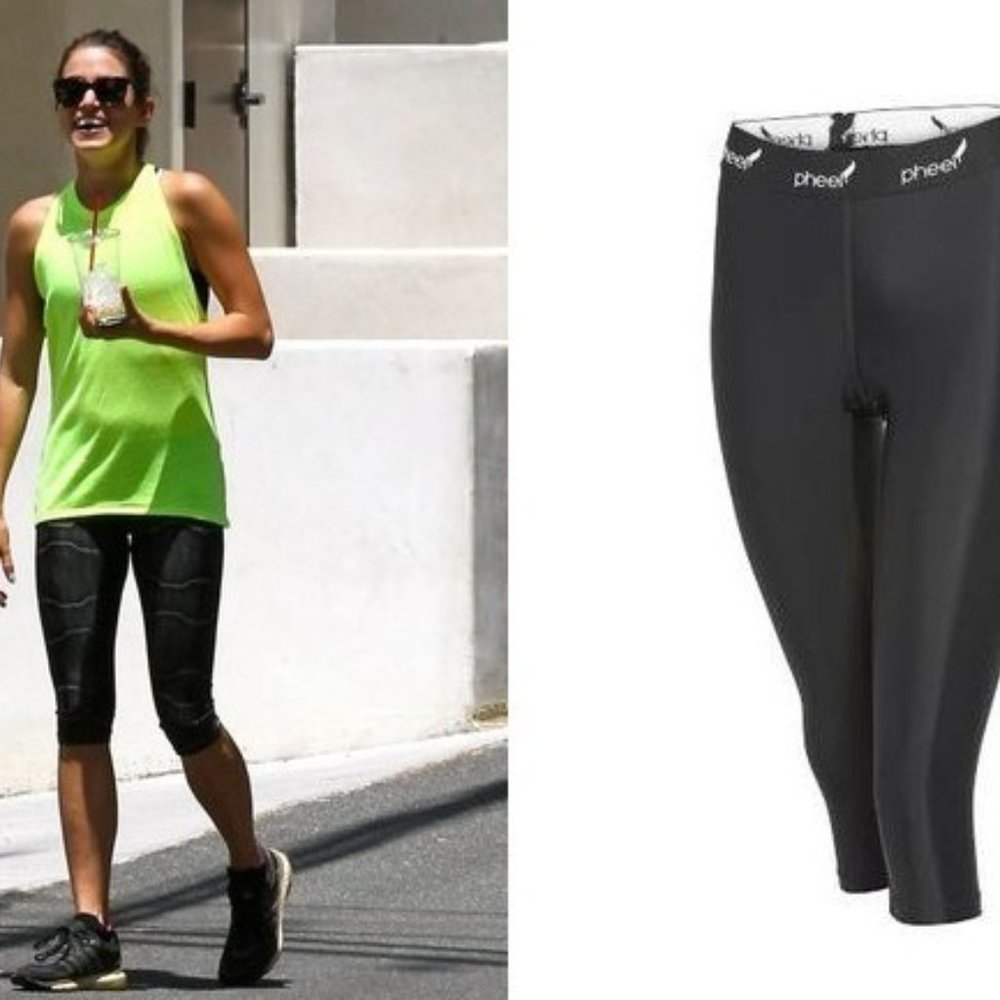 Pheel Snakeskin Print Capri Leggings